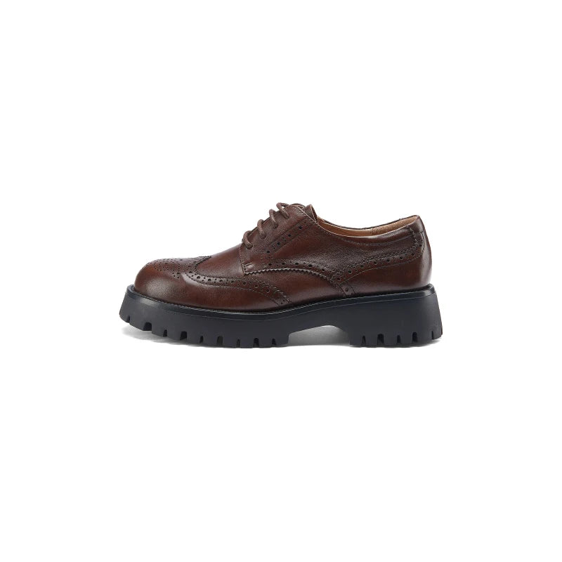 Zapatos Derby de mujer en cuero con plataforma y detalles brogue