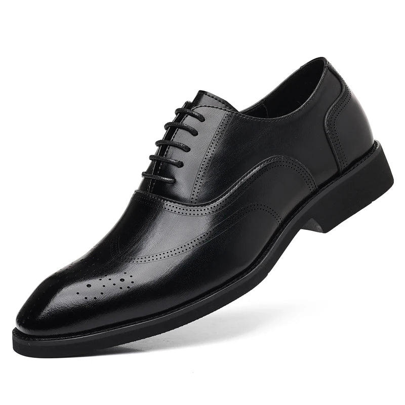 Zapatos Derby de PU con picado brogue