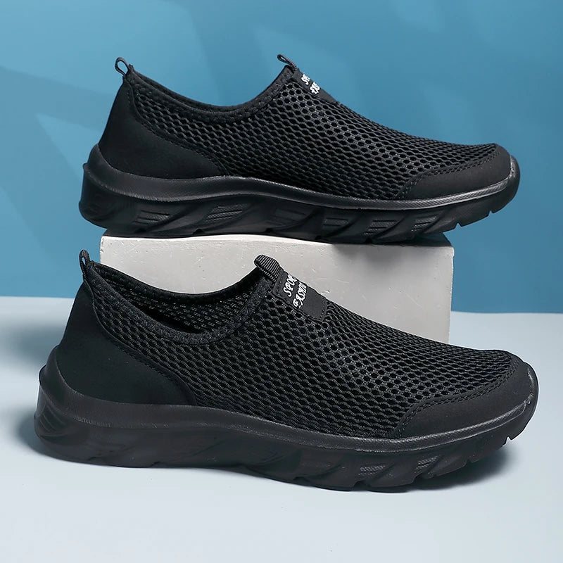 Zapatillas slip on de malla con plantilla textil