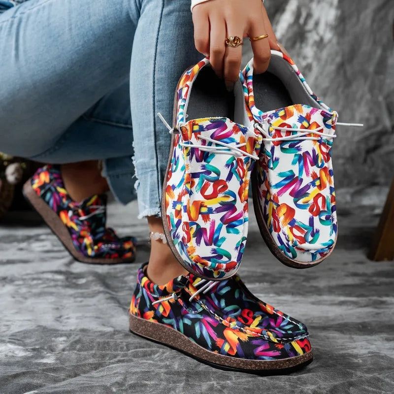 Zapatillas de lona con detalles multicolor y cordones