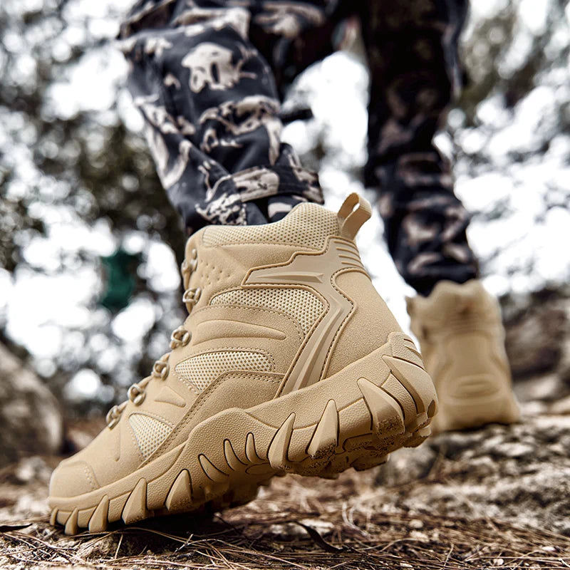 Borcegos de trekking de cuero con ajuste por cordones