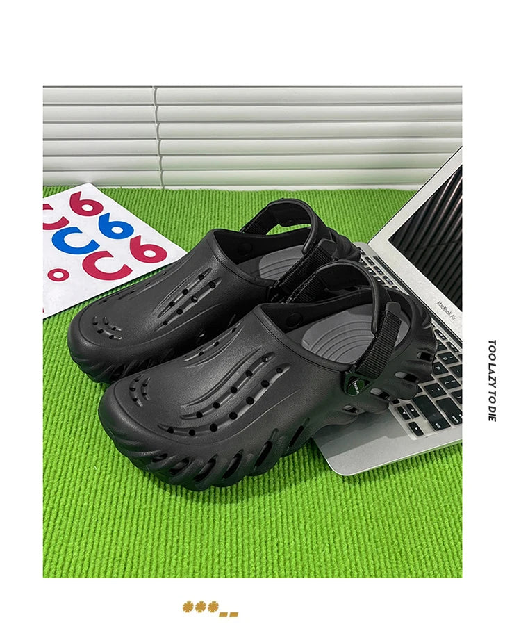 Zuecos de hombre de EVA con diseño calado y base elevada
