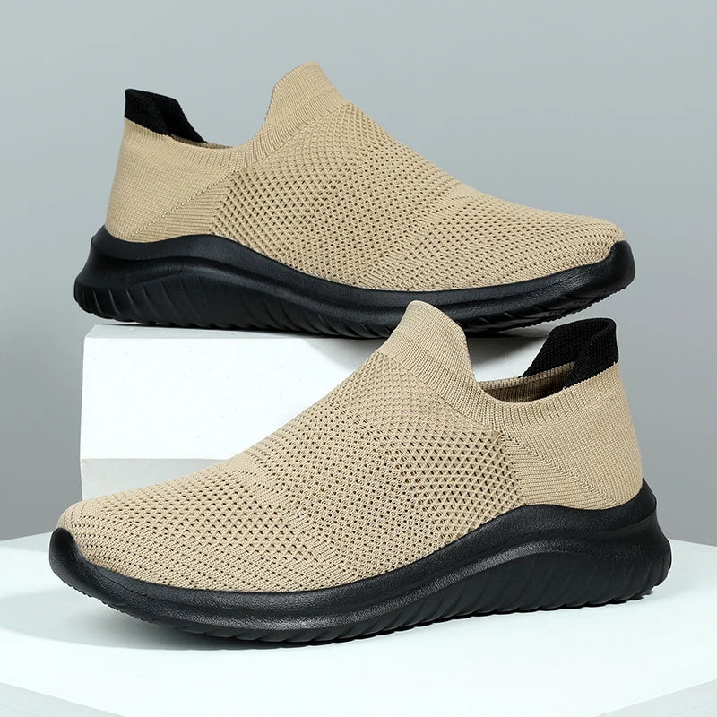 Zapatillas unisex sin cordones con capellada de malla y base de EVA