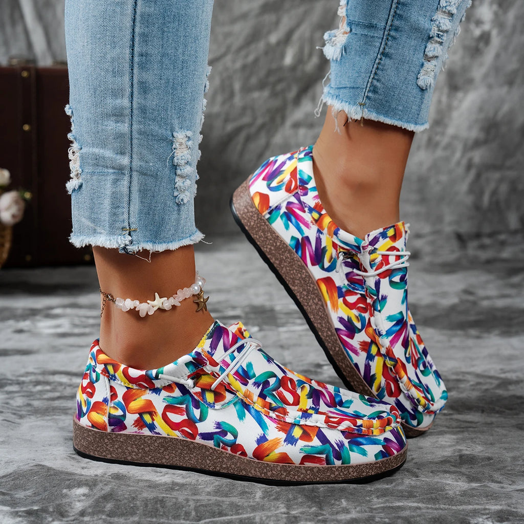 Zapatillas de lona con detalles multicolor y cordones