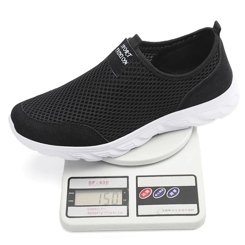 Zapatillas slip on de malla con plantilla textil