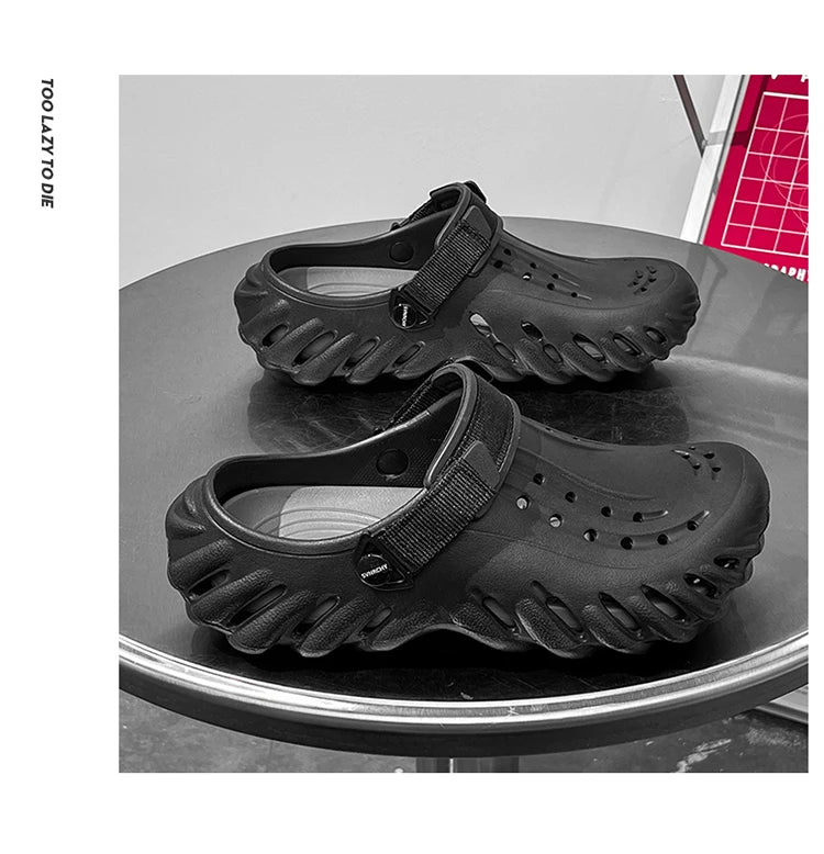 Zuecos de hombre de EVA con diseño calado y base elevada
