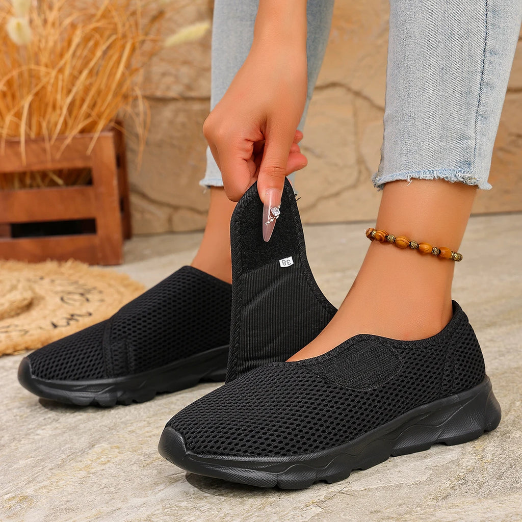 Zapatillas bajas de poliéster con ajuste de abrojo