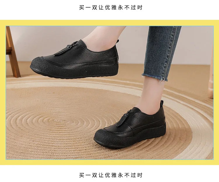 Mocasines de mujer en cuero con cierre frontal
