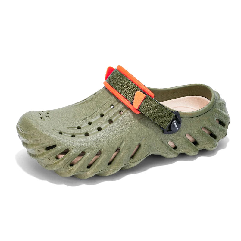 Zuecos de hombre de EVA con diseño calado y base elevada
