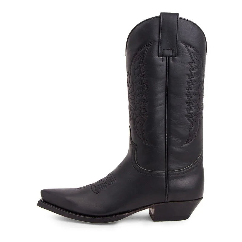 Botas texanas de punta afinada con detalles bordados