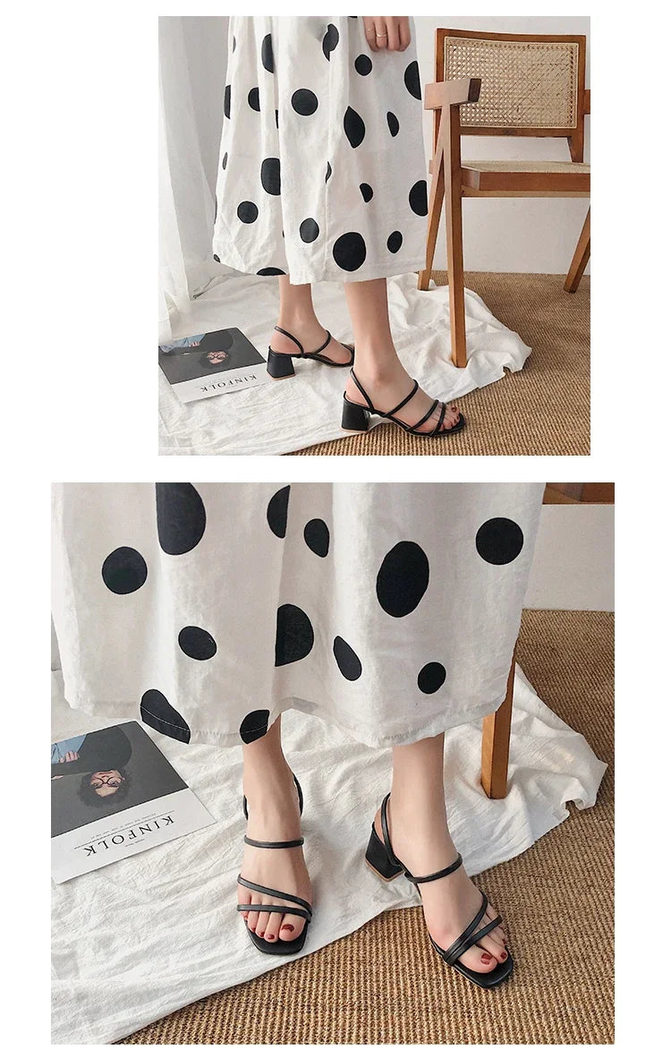 Sandalias de mujer de PU con taco cuadrado alto y tiras cruzadas