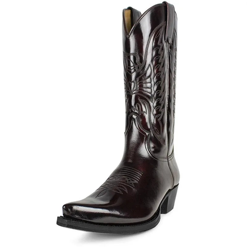 Botas texanas de punta afinada con detalles bordados