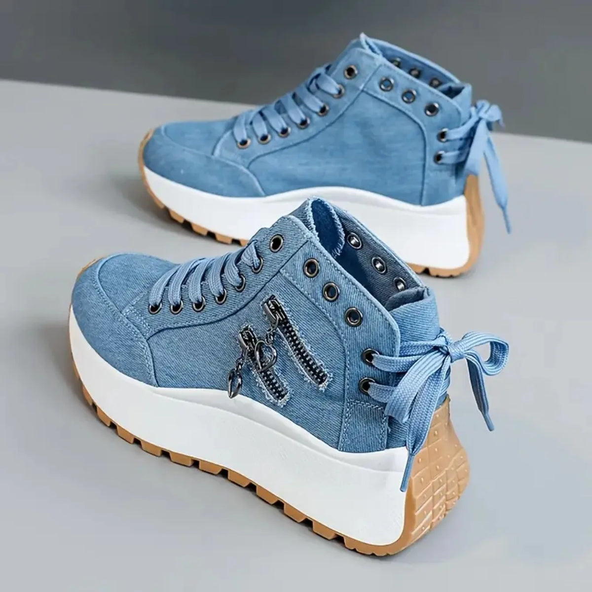 Zapatillas casuales de mujer en PU con base baja