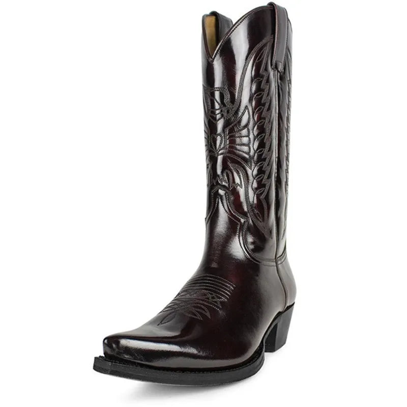 Botas texanas de punta afinada con detalles bordados