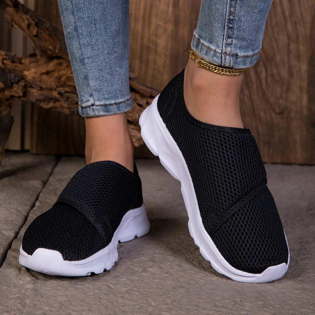 Zapatillas bajas de poliéster con ajuste de abrojo