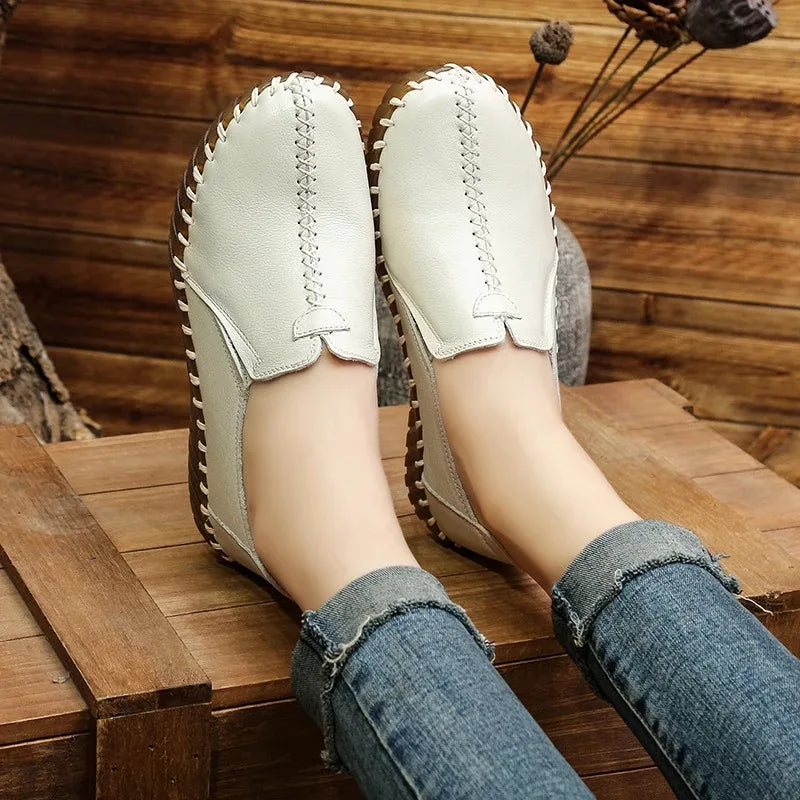 Zapatos acordonados de mujer en cuero de estilo retro