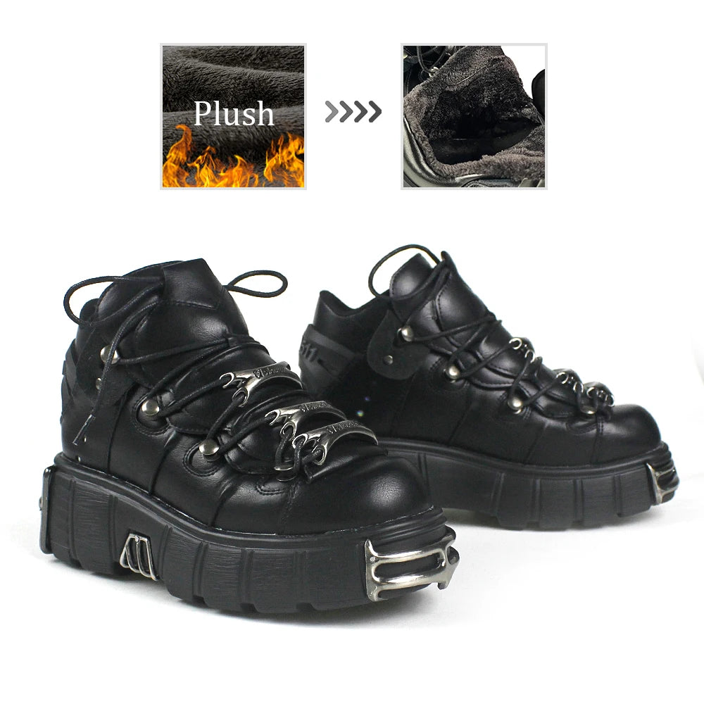 Borcegos de plataforma con cordones y detalles metálicos