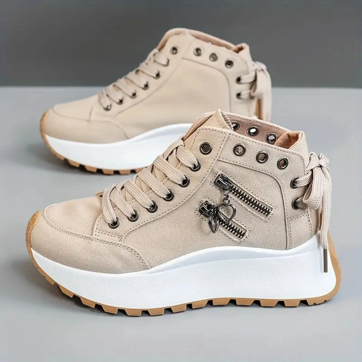 Zapatillas casuales de mujer en PU con base baja