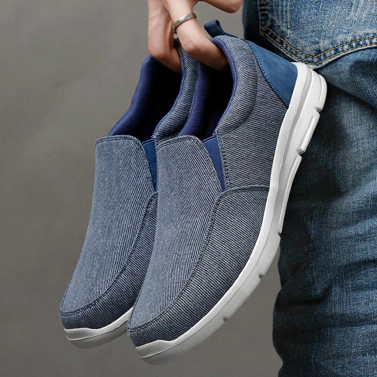 Zapatillas de lona para hombre sin cordones y punta redonda