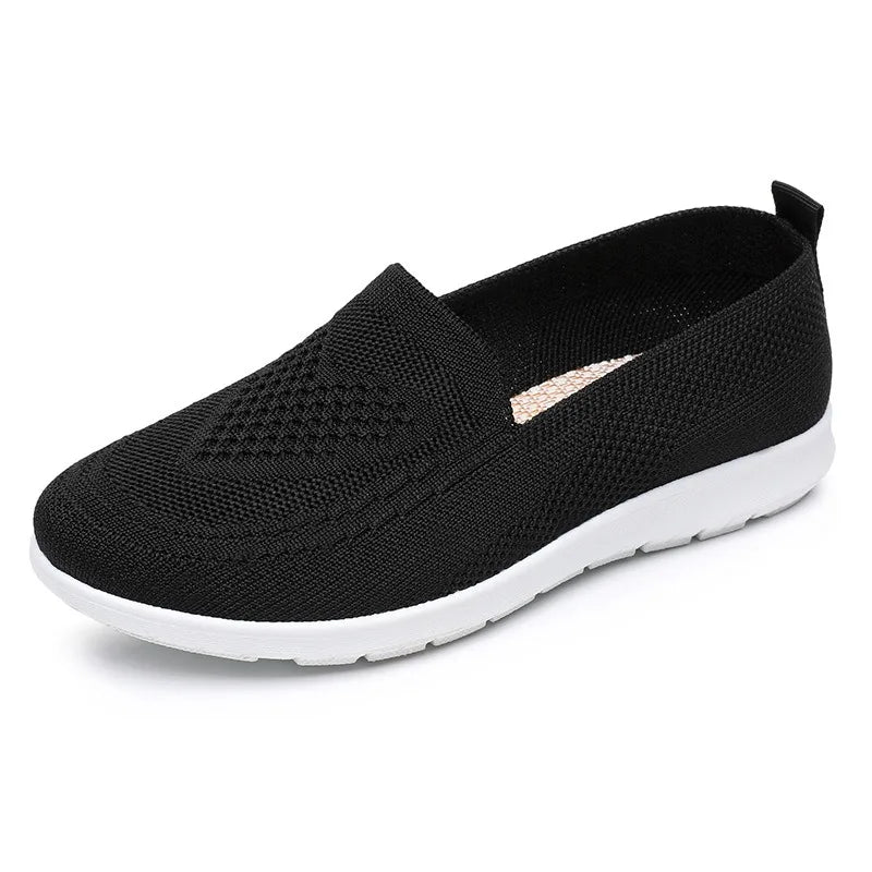 Zapatillas de mujer de malla con construcción cosida