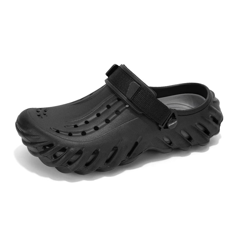 Zuecos de hombre de EVA con diseño calado y base elevada