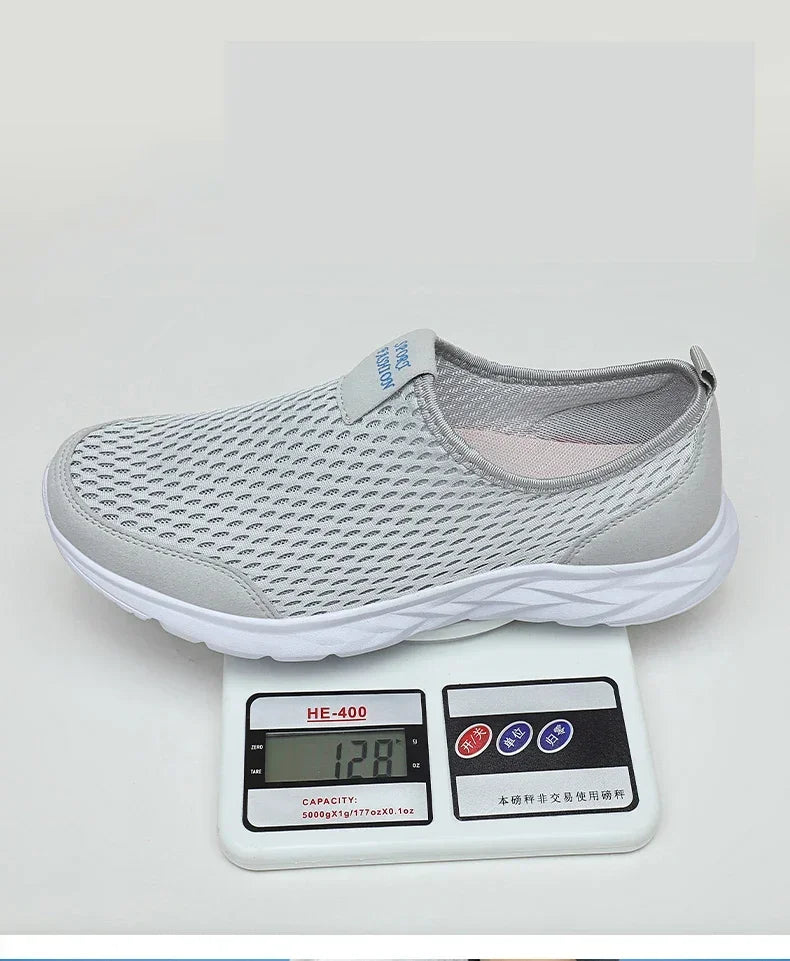 Zapatillas unisex de tela con construcción cosida