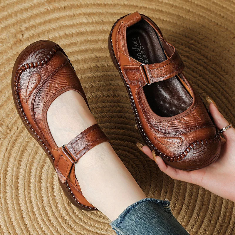Zapatos acordonados de mujer en cuero de estilo retro