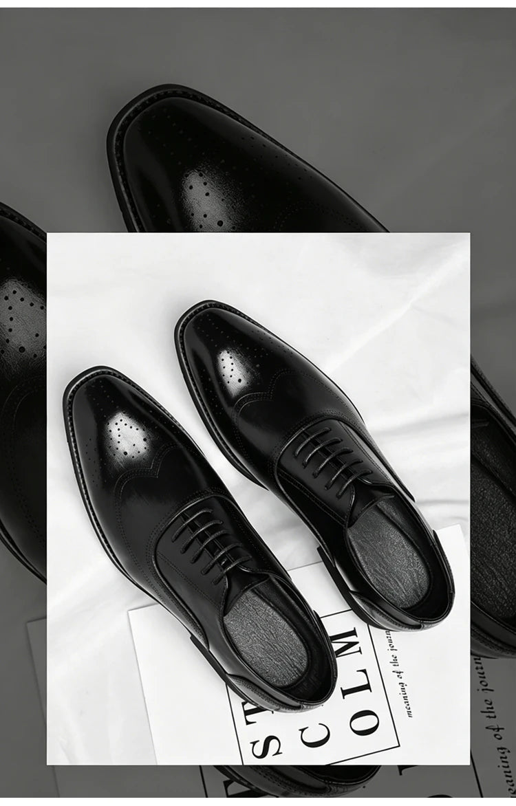 Zapatos Derby de PU con picado brogue