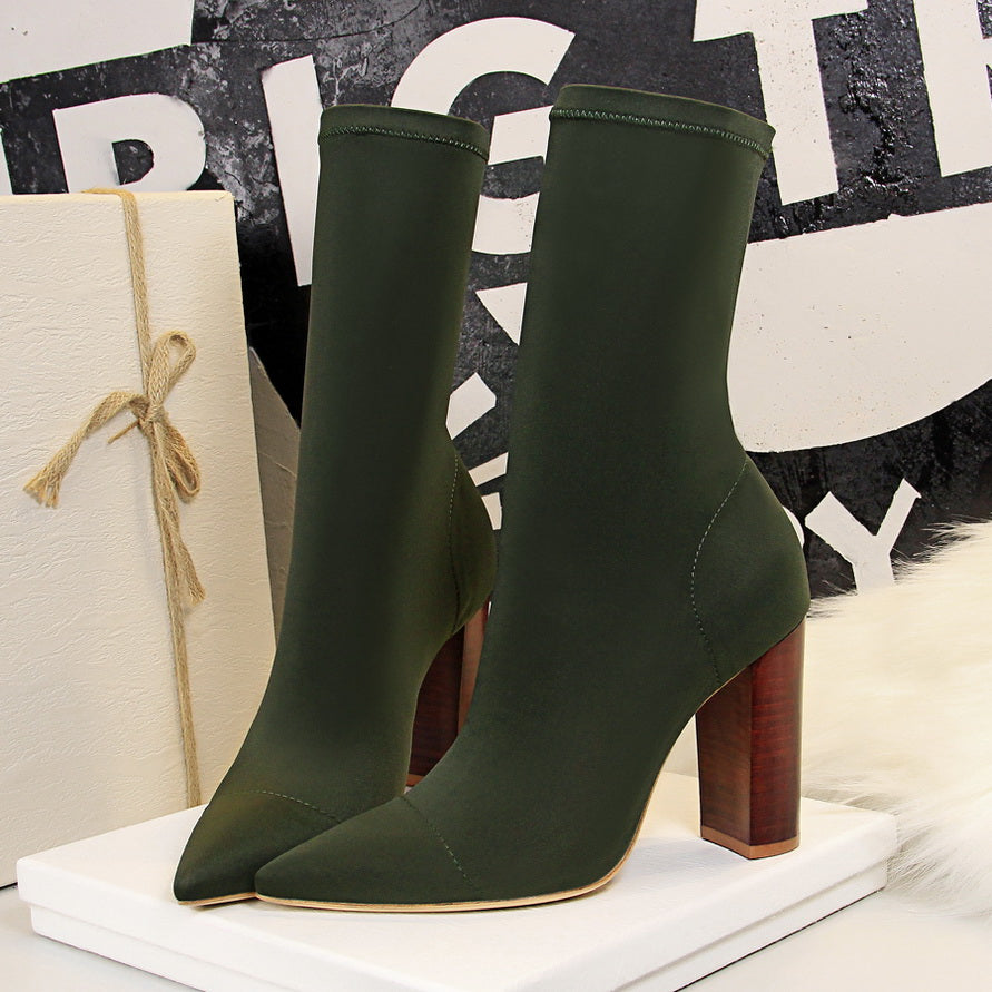 Botas tipo media de seda con taco bloque de 10 cm