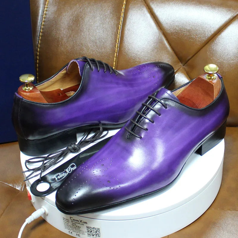 Zapatos Oxford de cuero con diseño wholecut