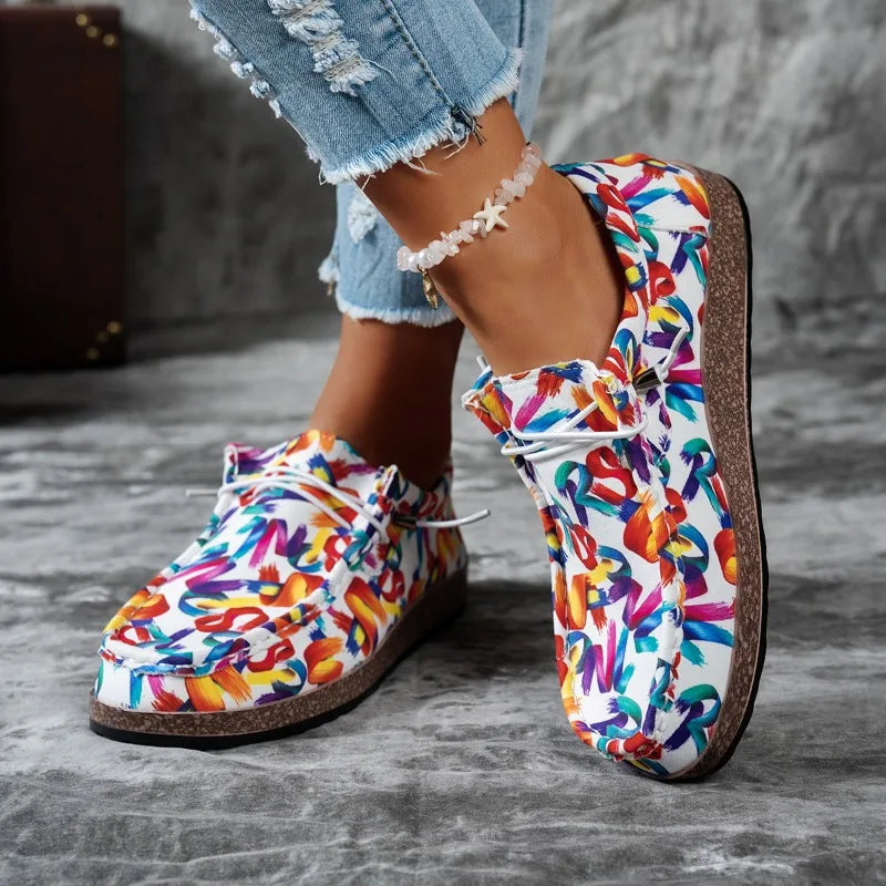 Zapatillas de lona con detalles multicolor y cordones