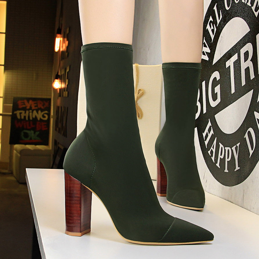 Botas tipo media de seda con taco bloque de 10 cm