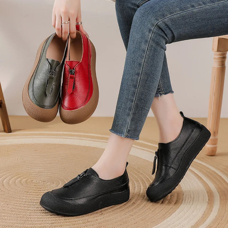 Mocasines de mujer en cuero con cierre frontal